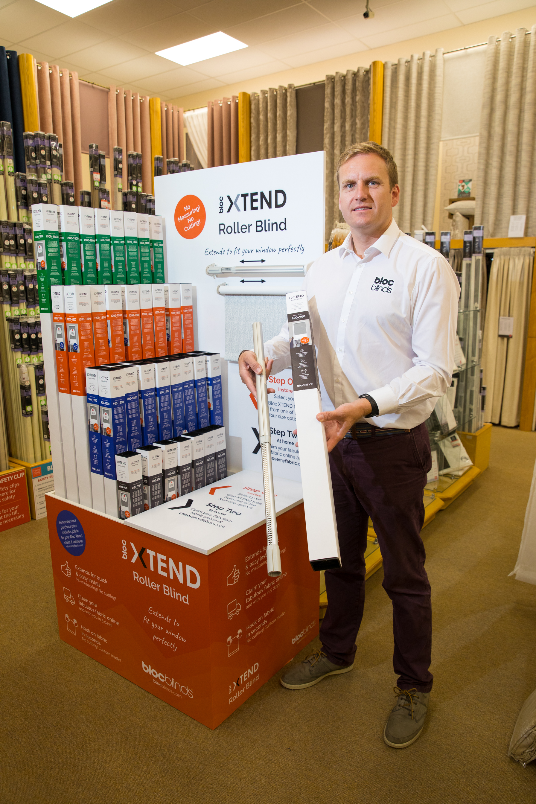 Managing Director Cormac Diamond of Bloc Blinds with Bloc Xtend packed in Jetbox® from Bell Packaging